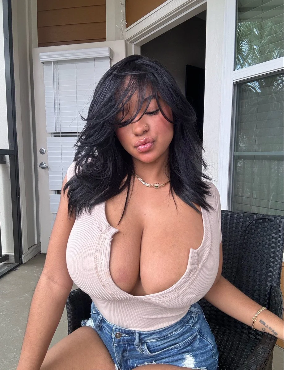 SEXY TETONA PENA TORRES image 28