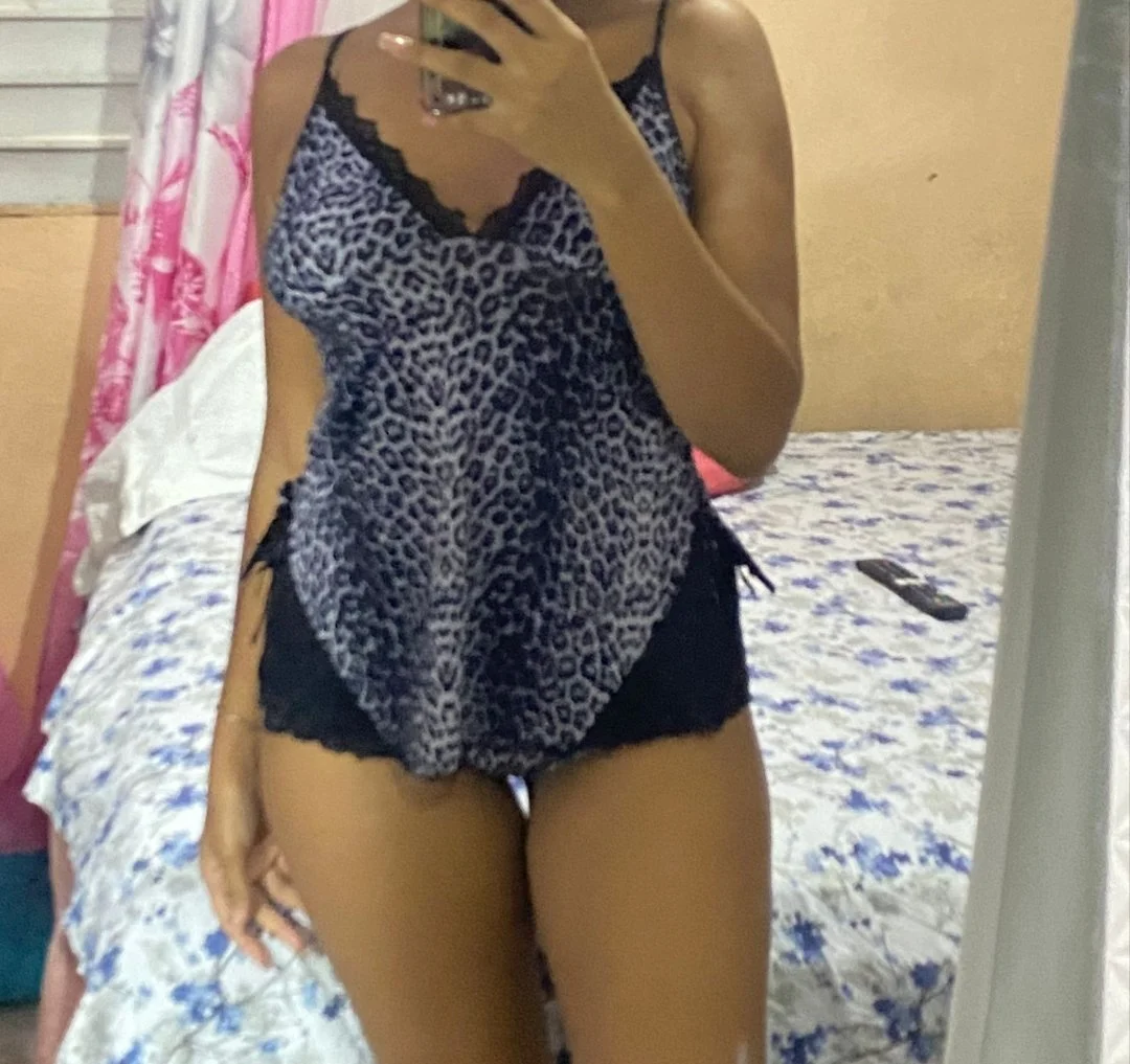 Ebony Body Perfect image 3