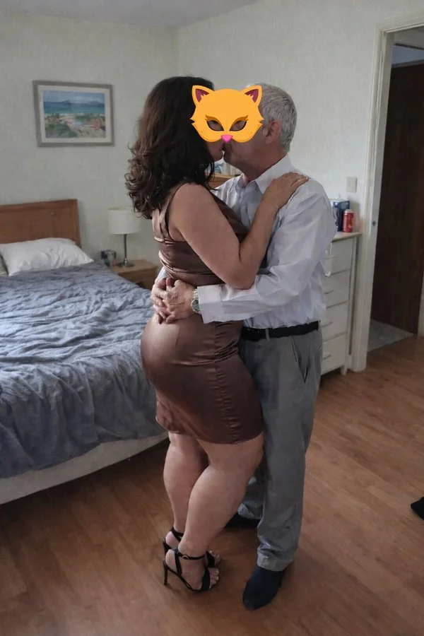 Megaculona hotwife mexicana image 15