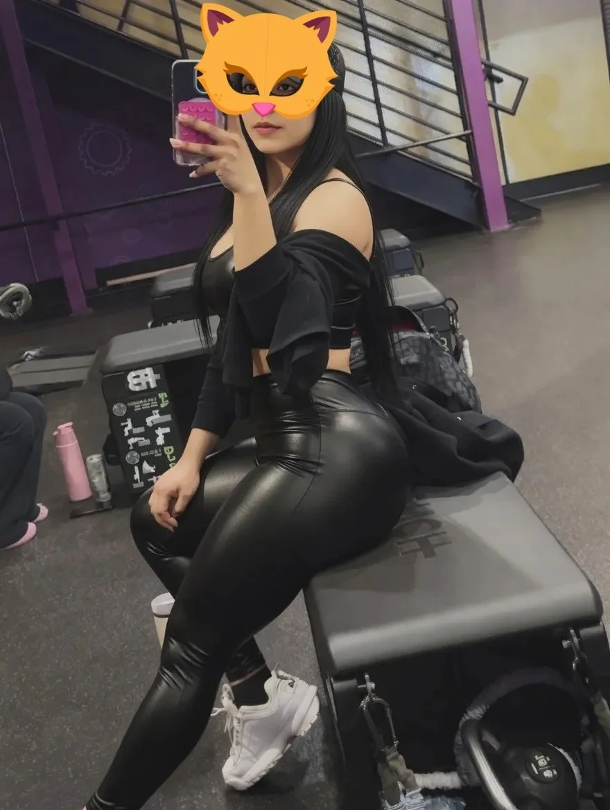 Megaculona hotwife mexicana image 45