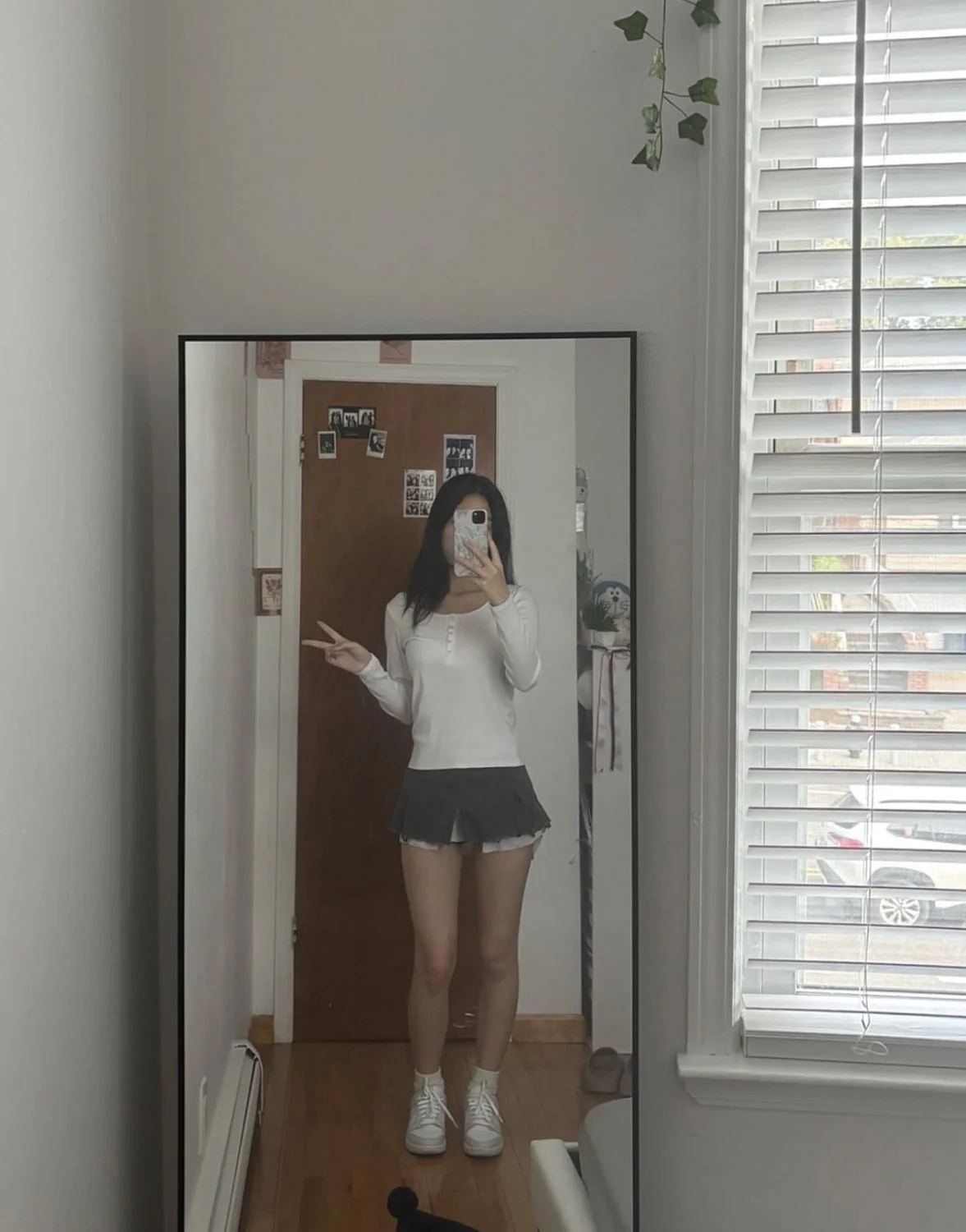 Asian Cutie image 4