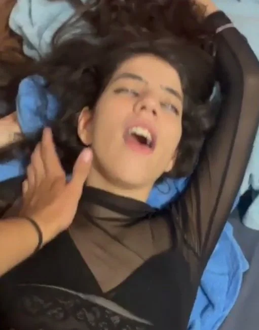 que novinha tesuda, delicia do caralho transando muito image 1