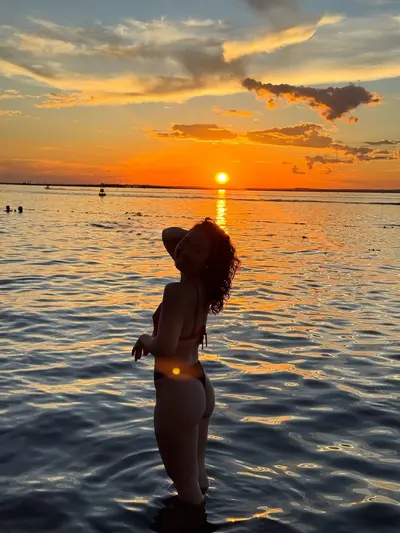 Hottest girl on the web! 94 ❤️ cover image