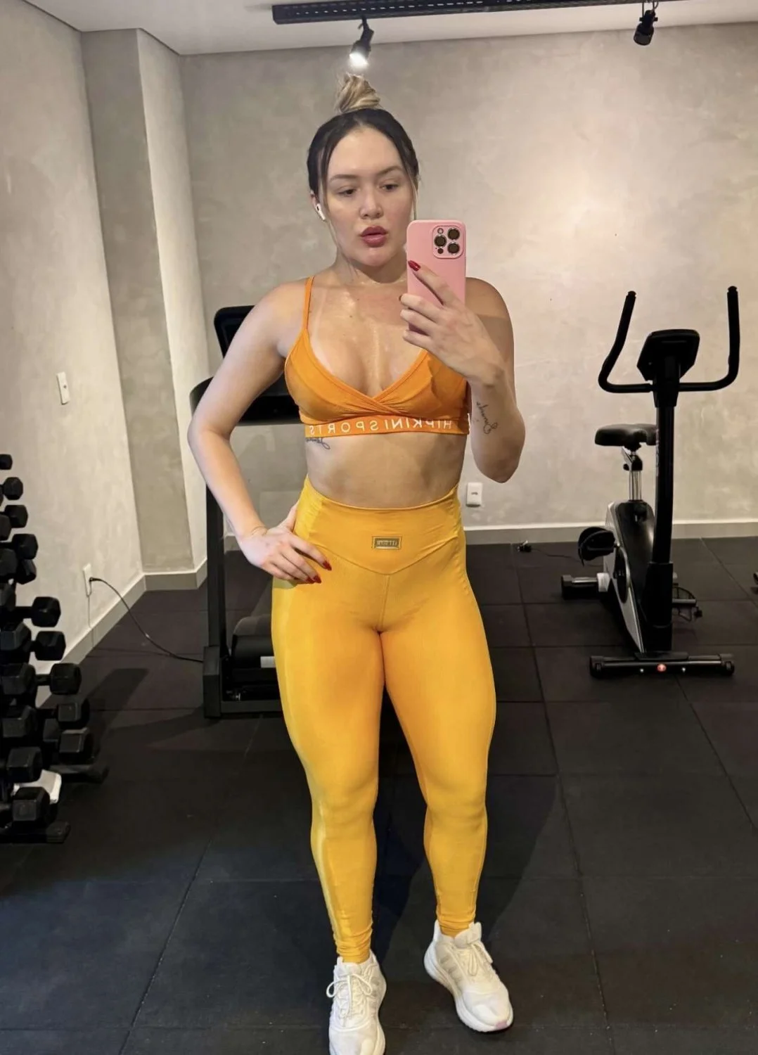 Loira deliciosa demais image 30