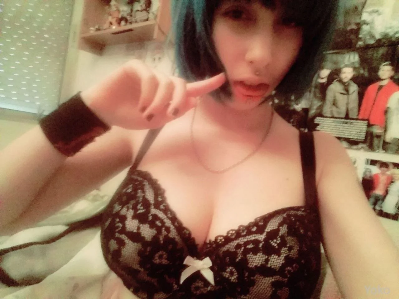 Yoko image 33