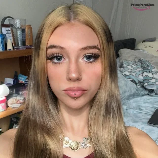 Blonde teen cuties main image