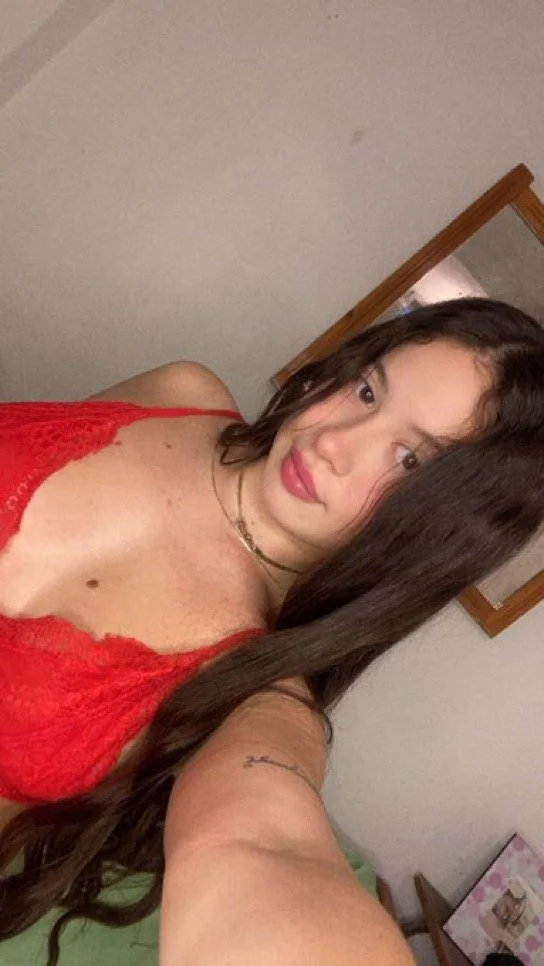 bubble but latina image 24