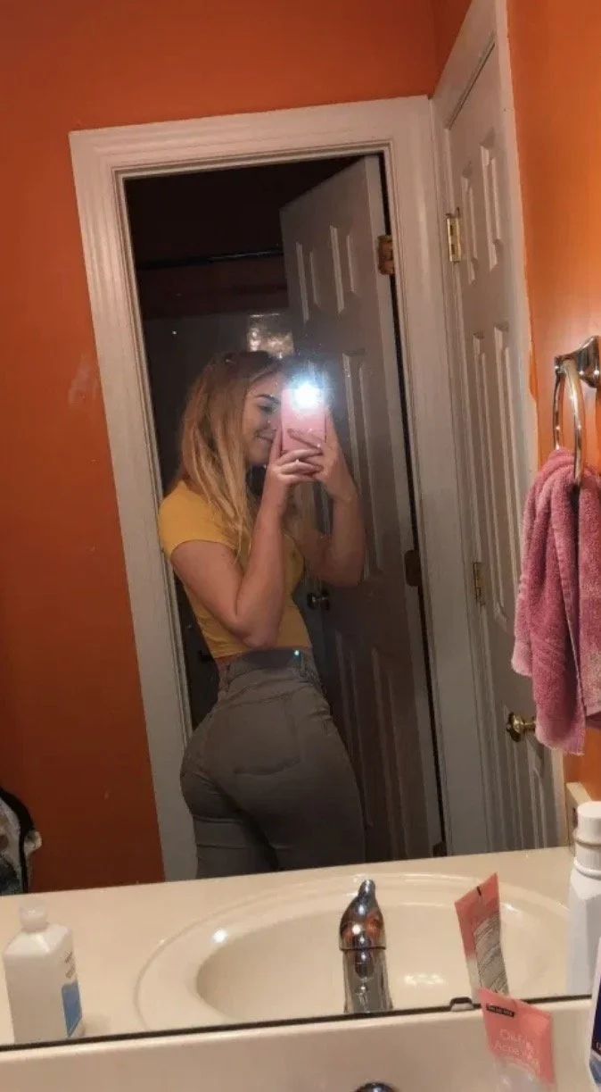 Caught big ass sister image 5