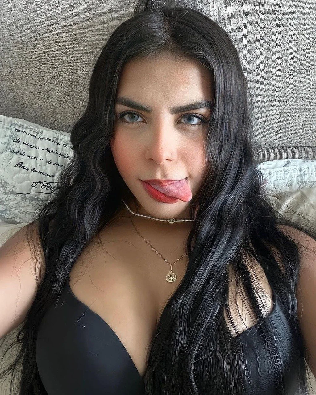 Rashel image 4