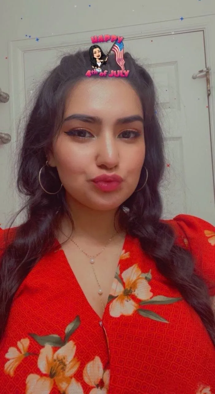 Latina gf with big tits exposed image 6