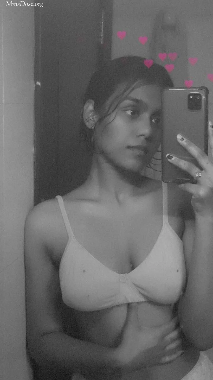 Indian bitch get blowjob and exposed herself image 21