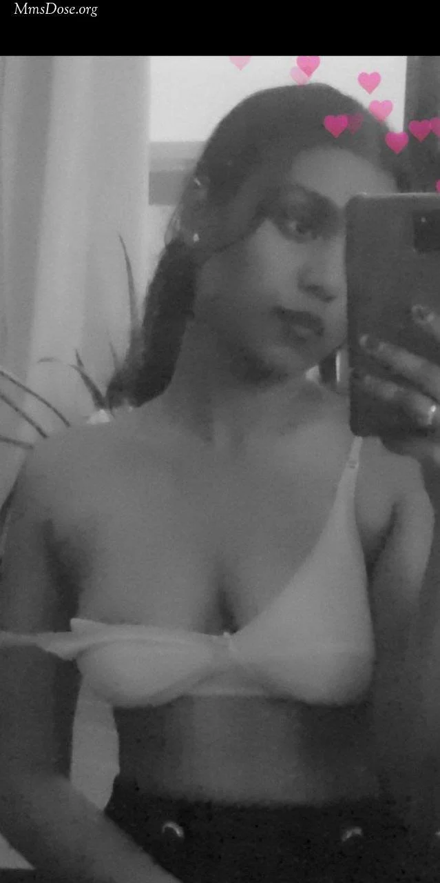 Indian bitch get blowjob and exposed herself image 35