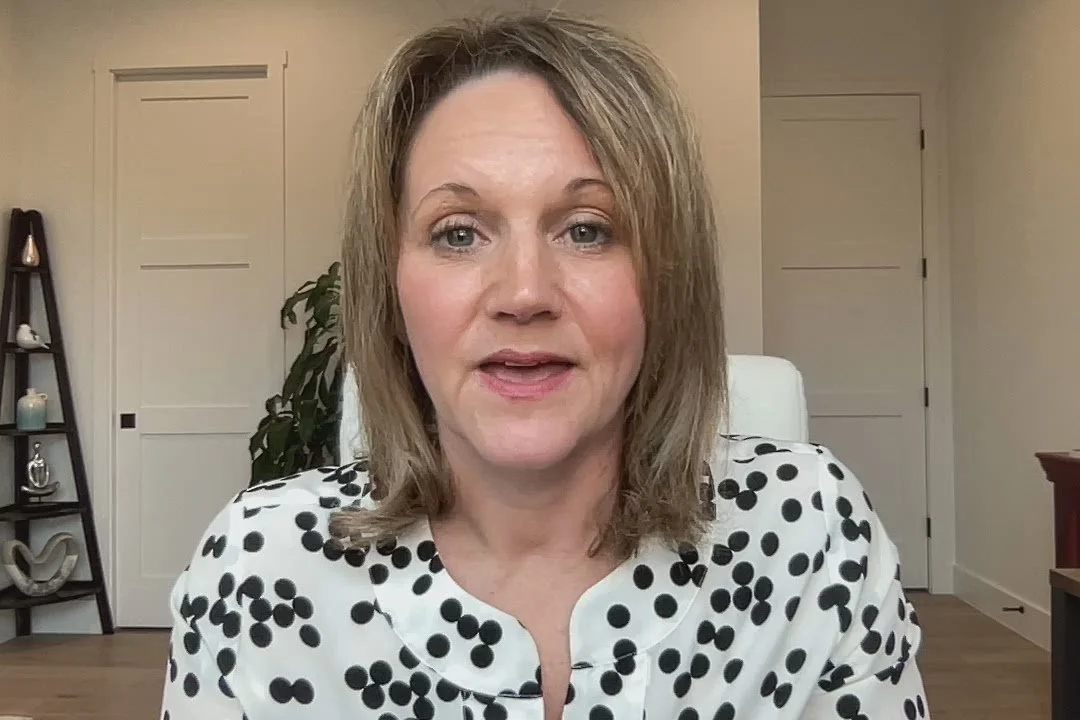 sex therapist Amy image 19