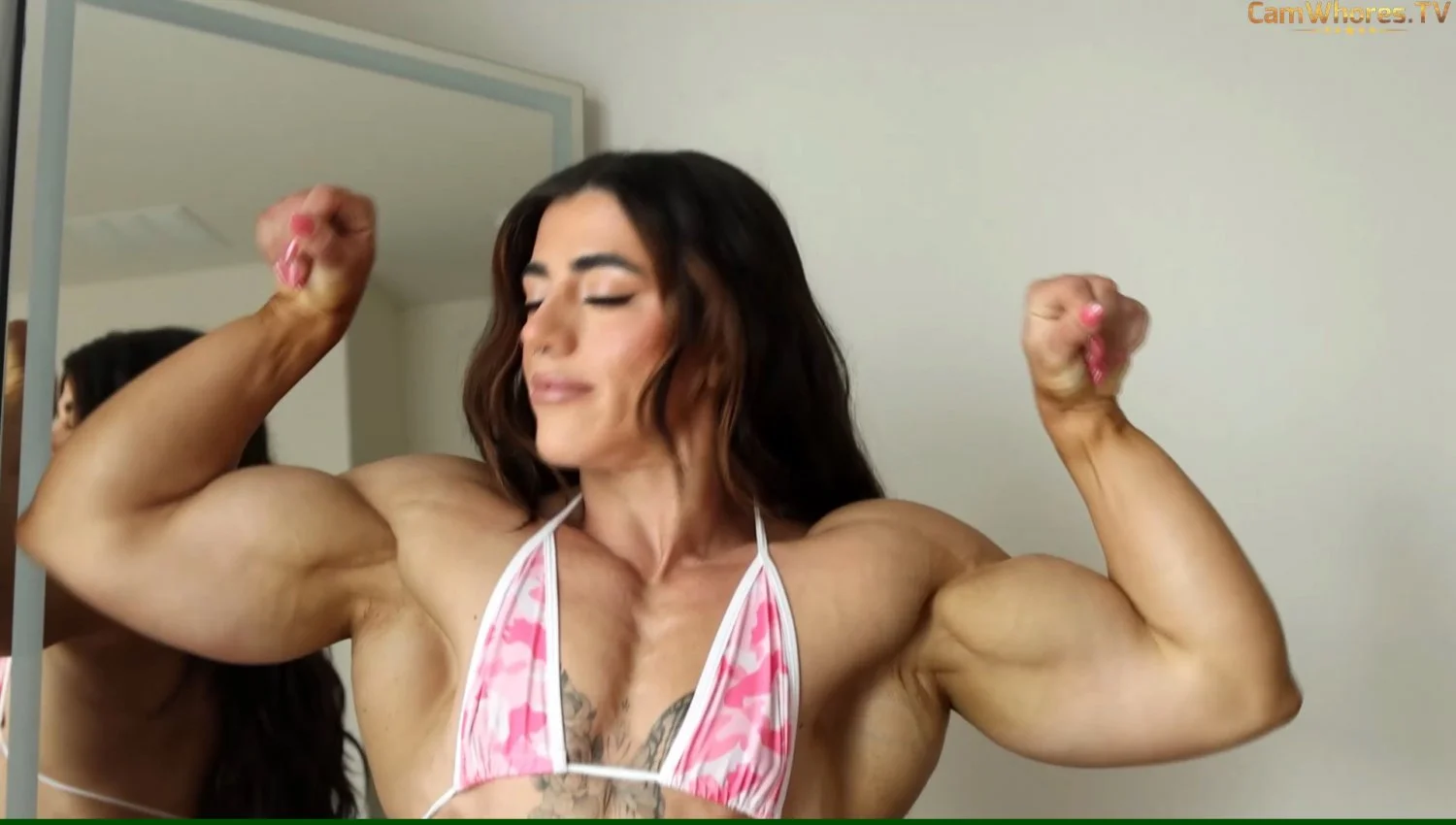 Mrs Henderson, spermatic triumph of hypertrophic bulging muscles image 32