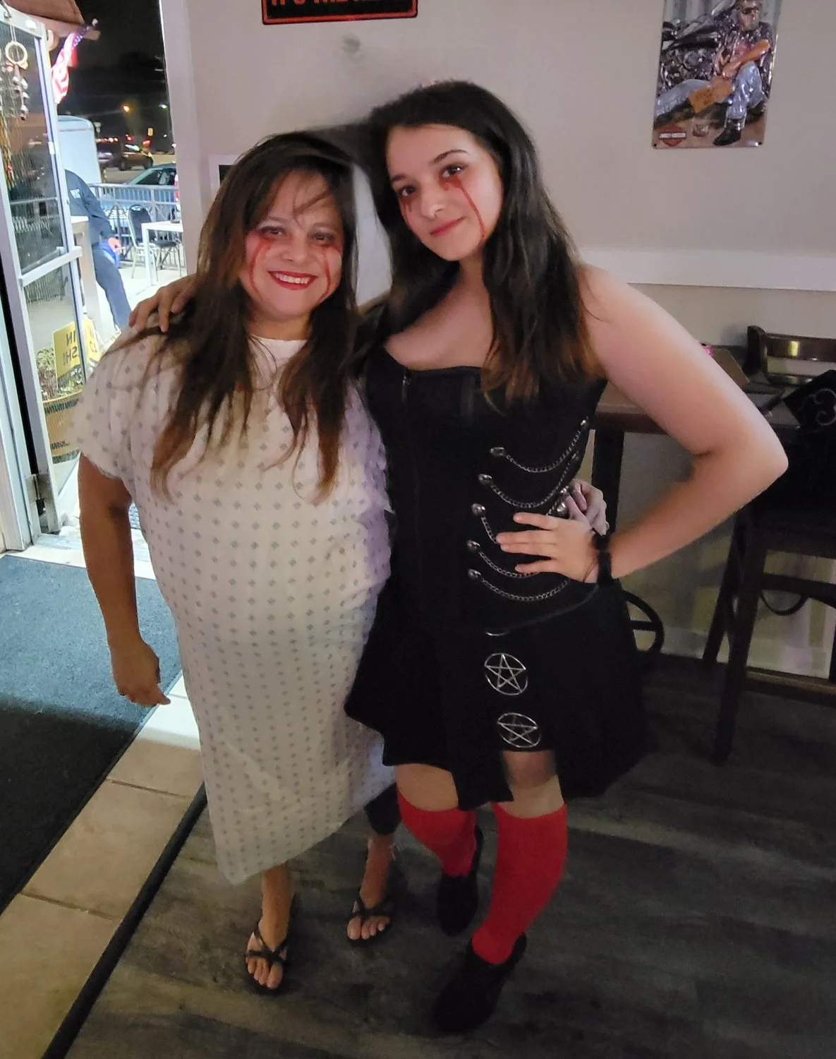 A few pictures of me and my daughter. Kik me veronicalaragarza image 16