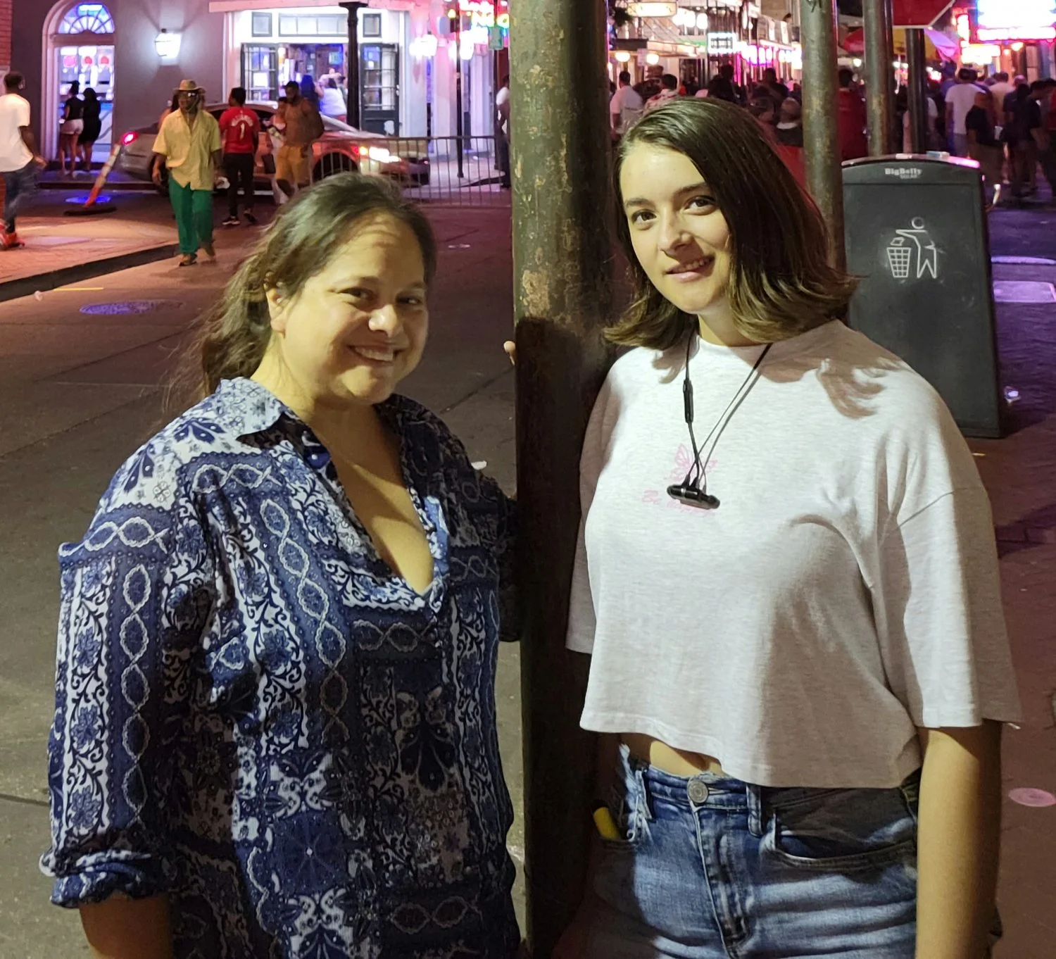 A few pictures of me and my daughter. Kik me veronicalaragarza image 19