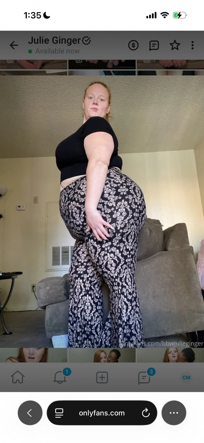 Redhead queen image 12