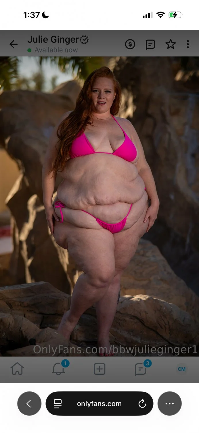 Redhead queen image 3