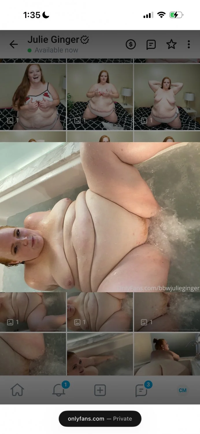 Redhead queen image 7