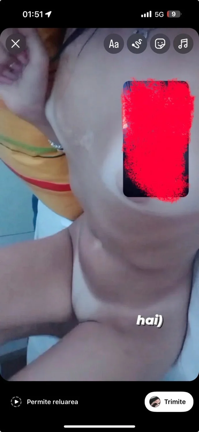 Novinha gringa mandou nude e safado vazou a putinha pra gente! novinha, vazou, vazados, vazada, amad image 19
