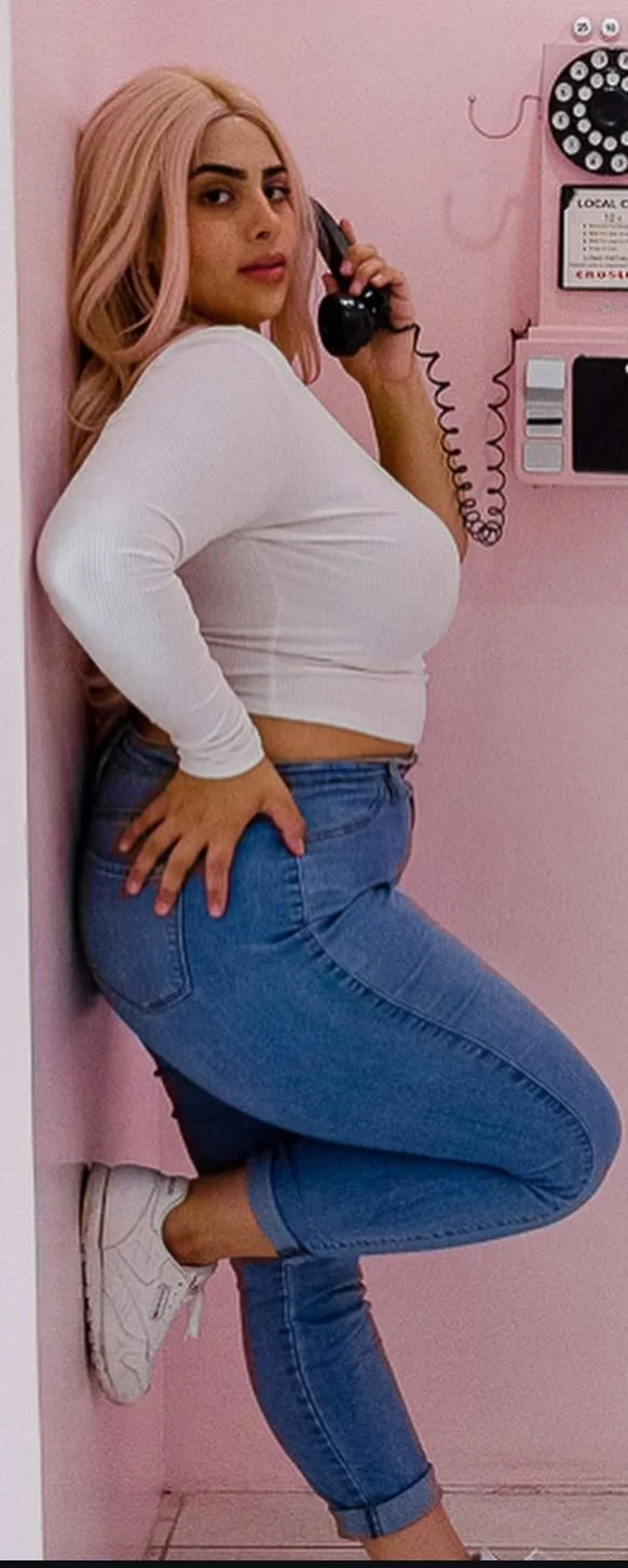 His wife’s other sister who he wants to titty fuck 🥵 image 3