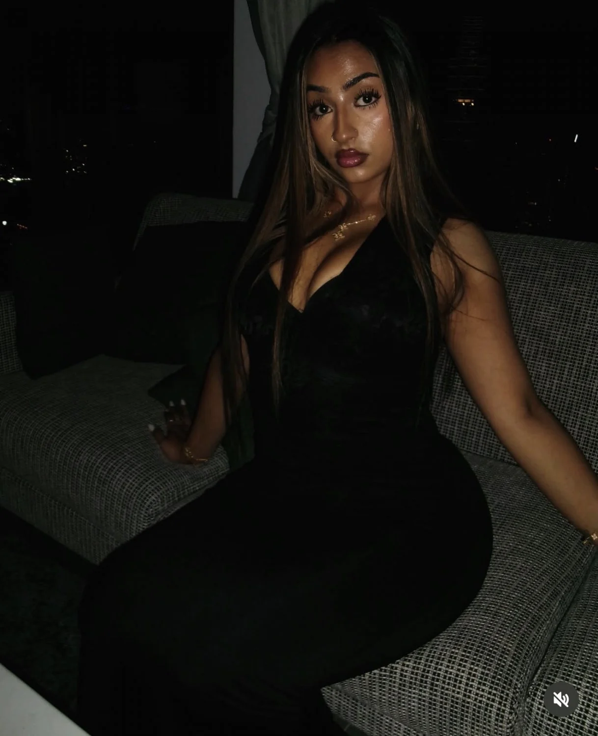 sexy indian thick NRI leaked🤤 image 10
