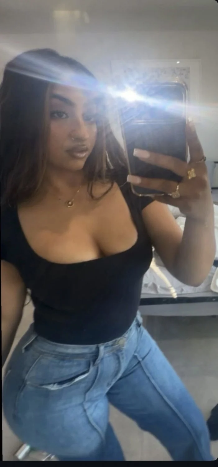 sexy indian thick NRI leaked🤤 image 25