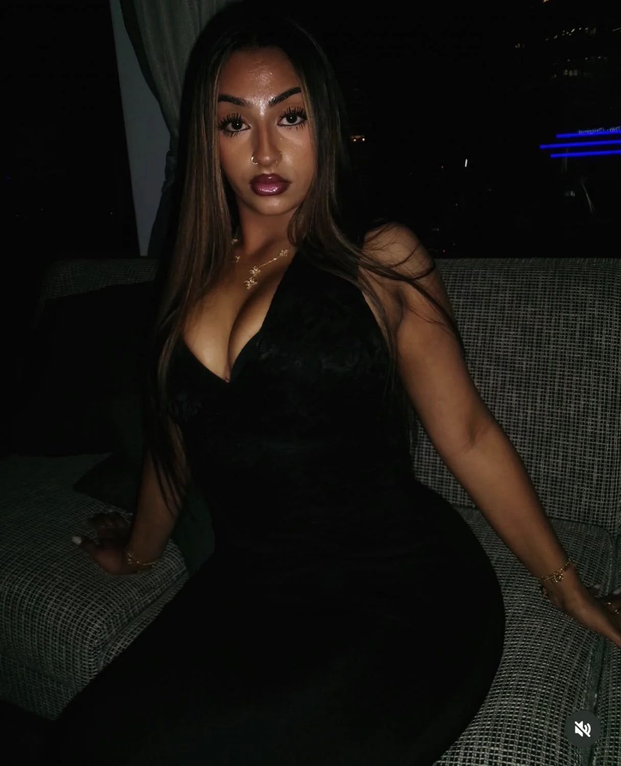 sexy indian thick NRI leaked🤤 image 9