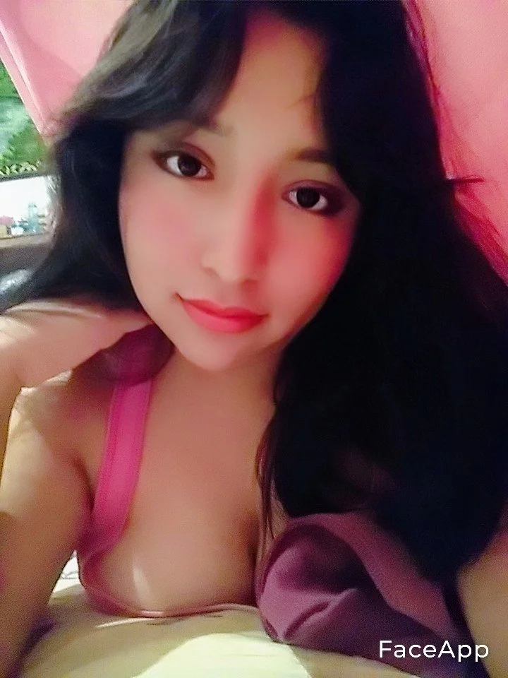 Colegiala mexicana chichona image 16