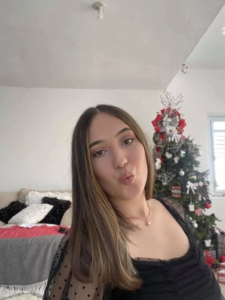 Fat Ass Mariana main image