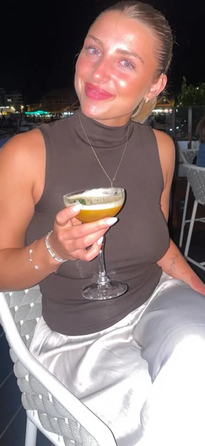 British UK nasty fuck toy cun whore sluts. Who is your favourite image 26