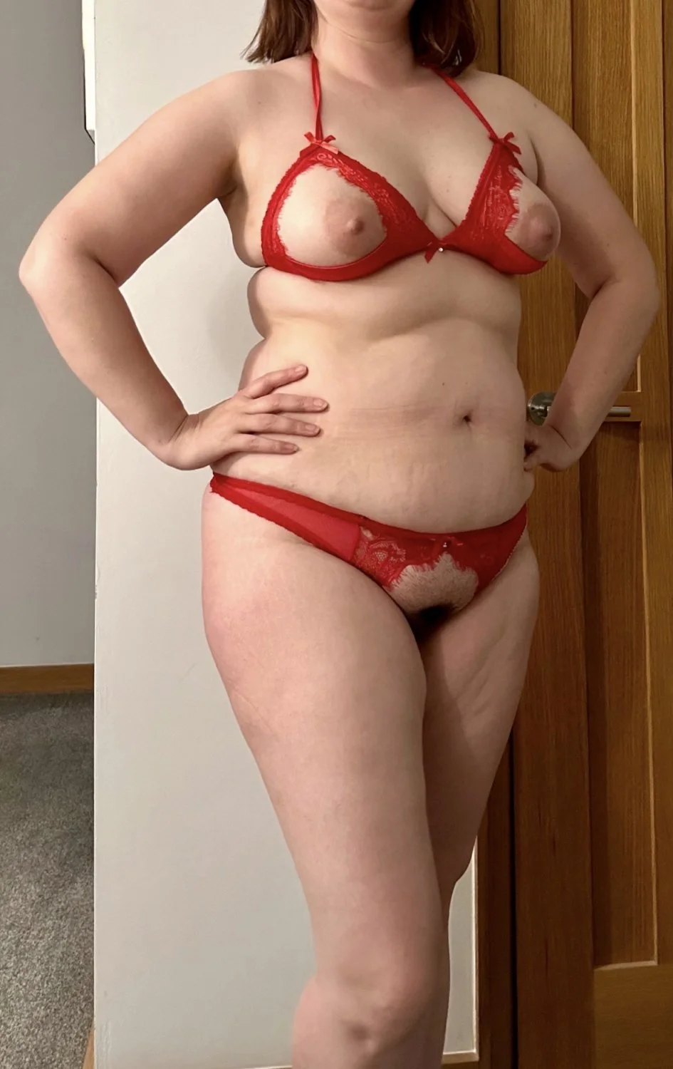 Gina - hubby wants his wife shown. MILF mom married Hotwife lingerie QOS slut tinder date image 7