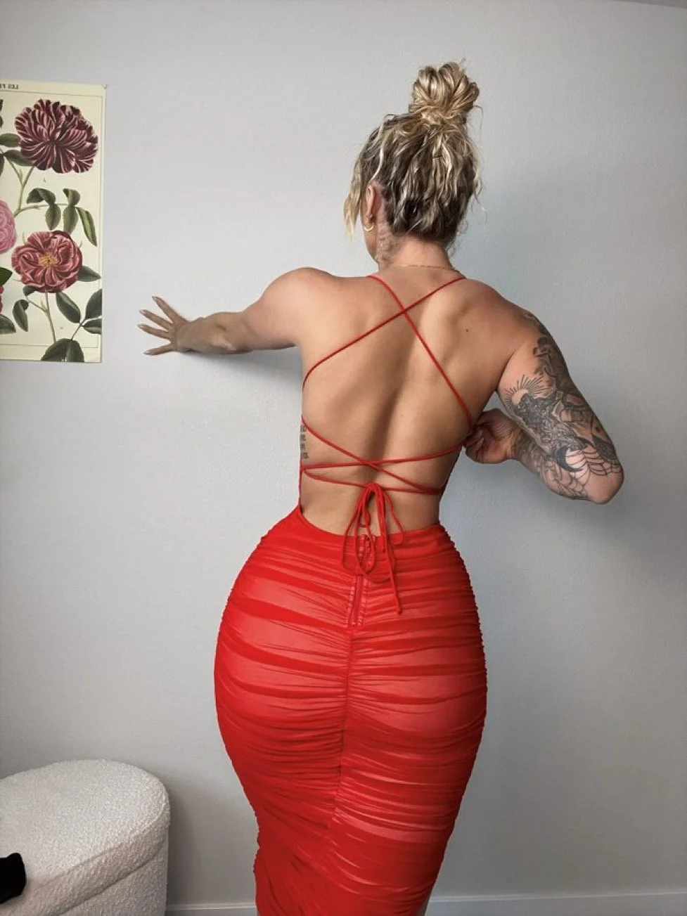 The real life Mrs. Incredible image 10