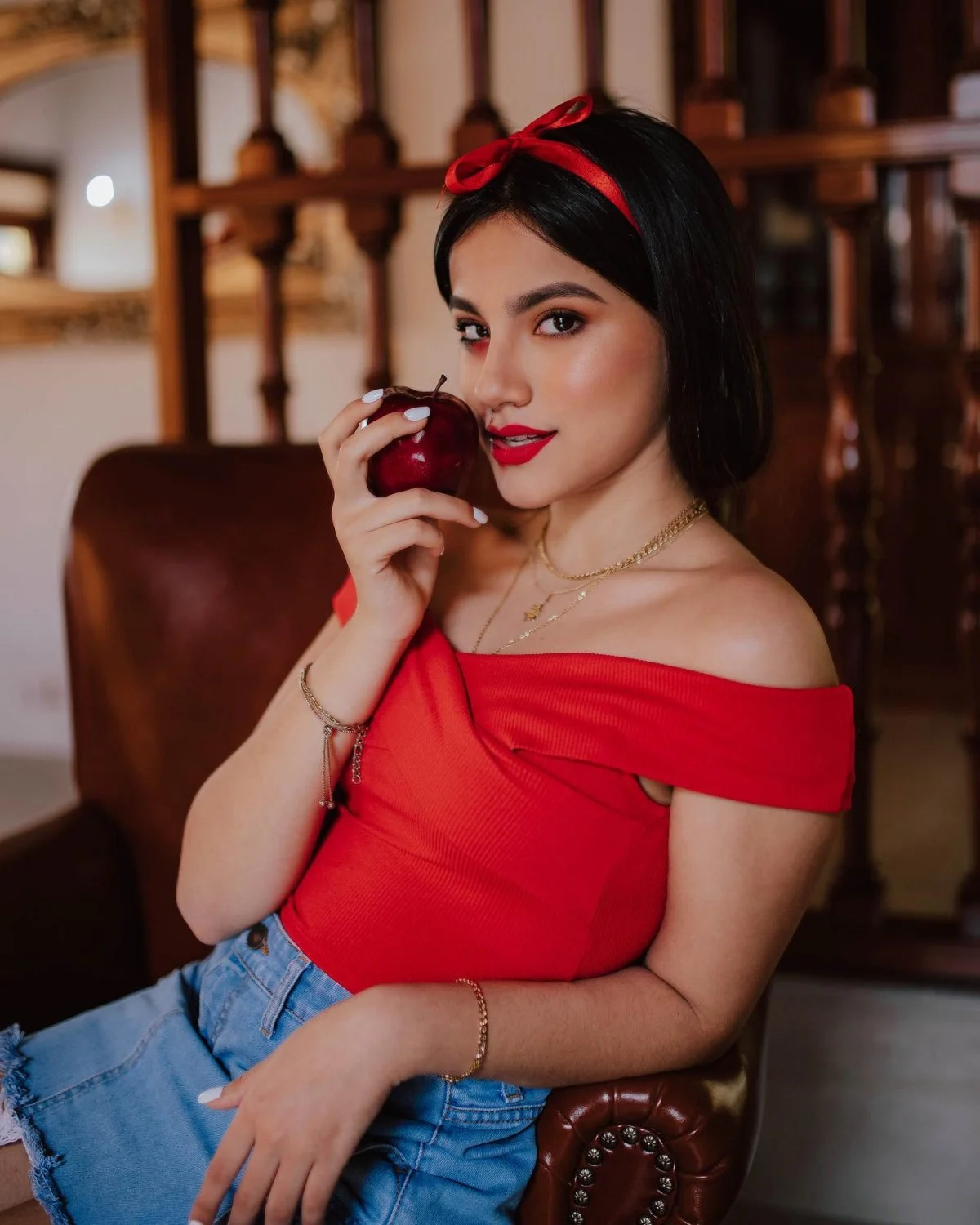 Arianna Fernández wants to be your new semen dump, who gives the first tribute on her face main image