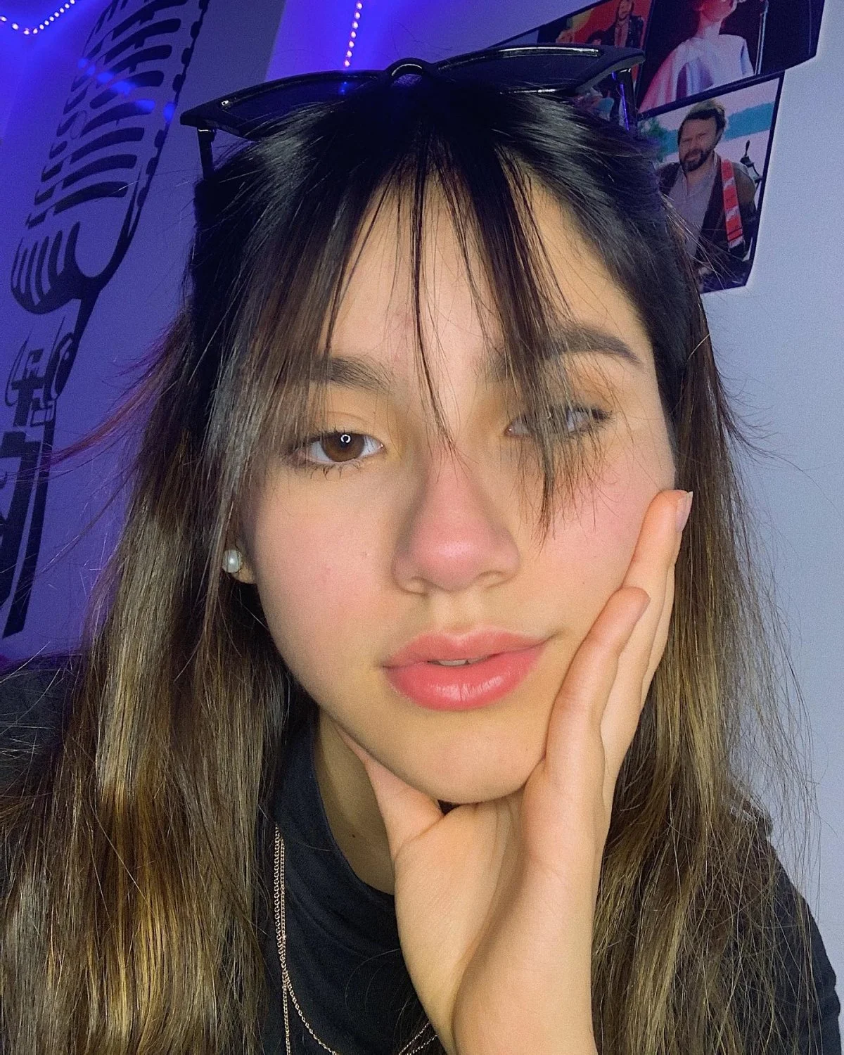 Arianna Fernández wants to be your new semen dump, who gives the first tribute on her face image 40