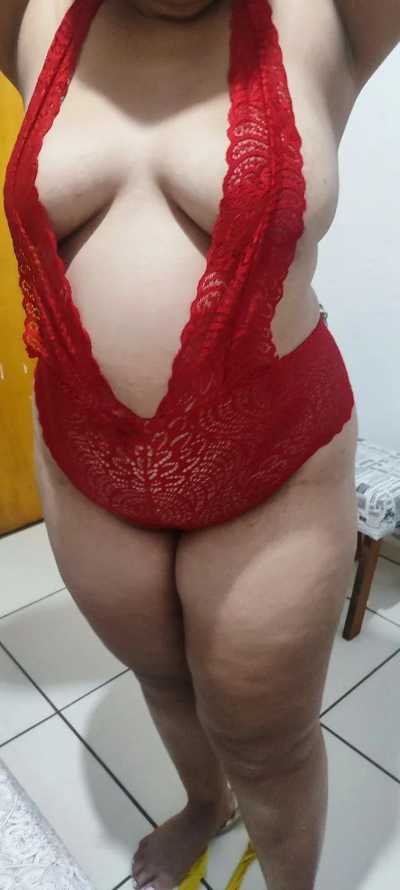 Corno pediu pra vazar fotos da esposa gordinha gostosa image 4