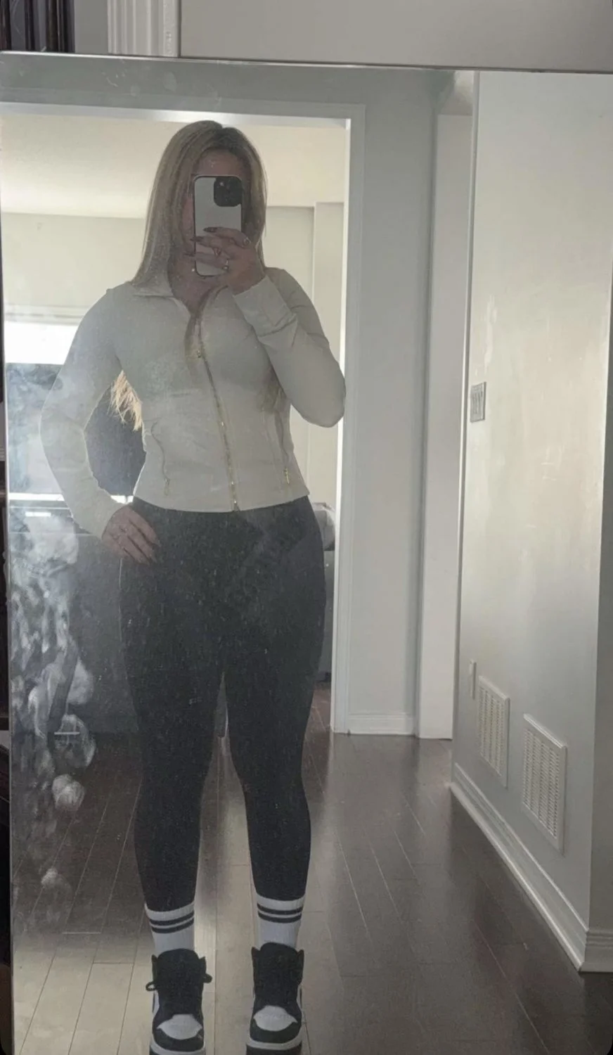 Snapchat-1252332116 image 2