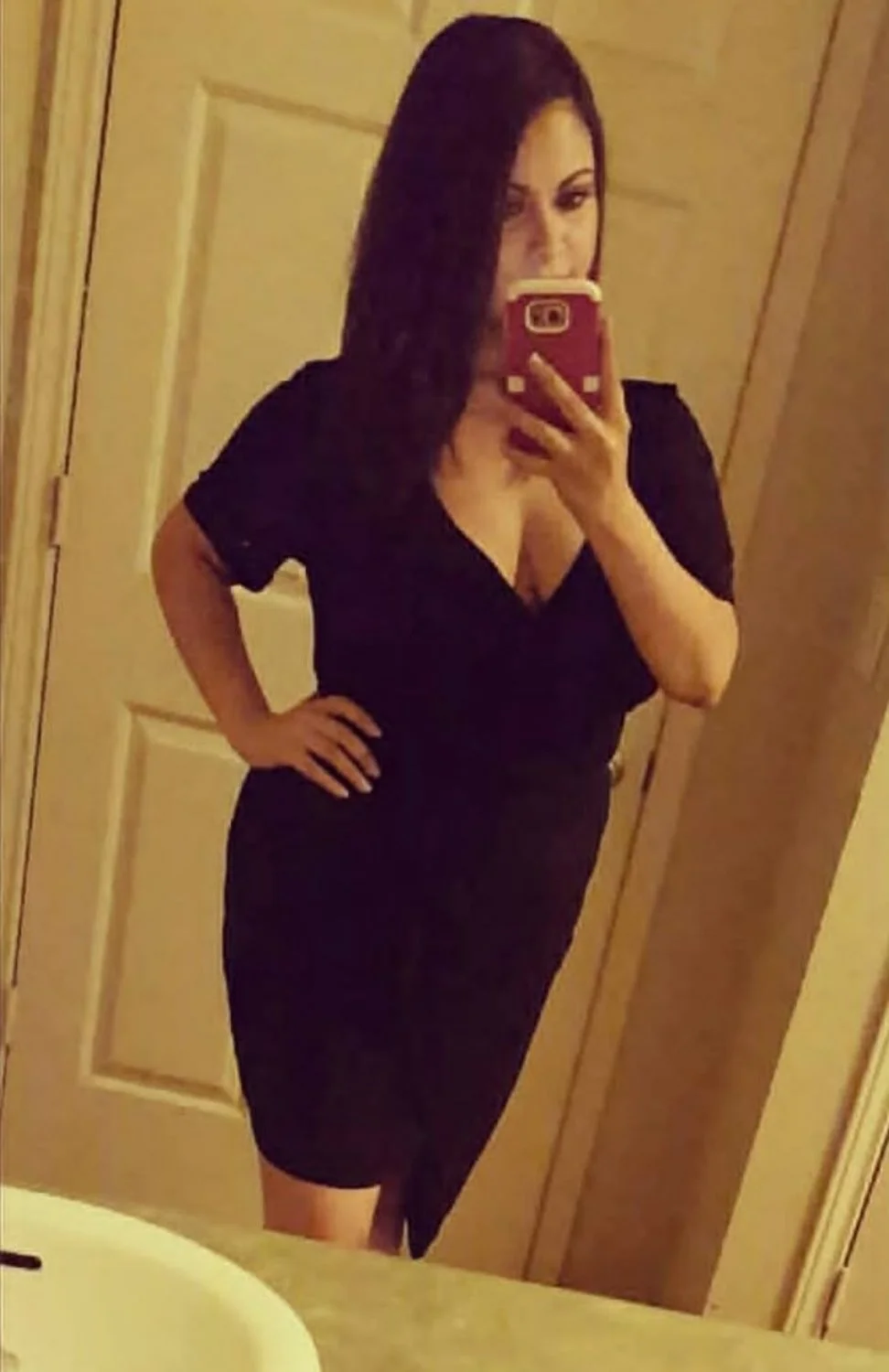 La hermana de un seguidor image 1