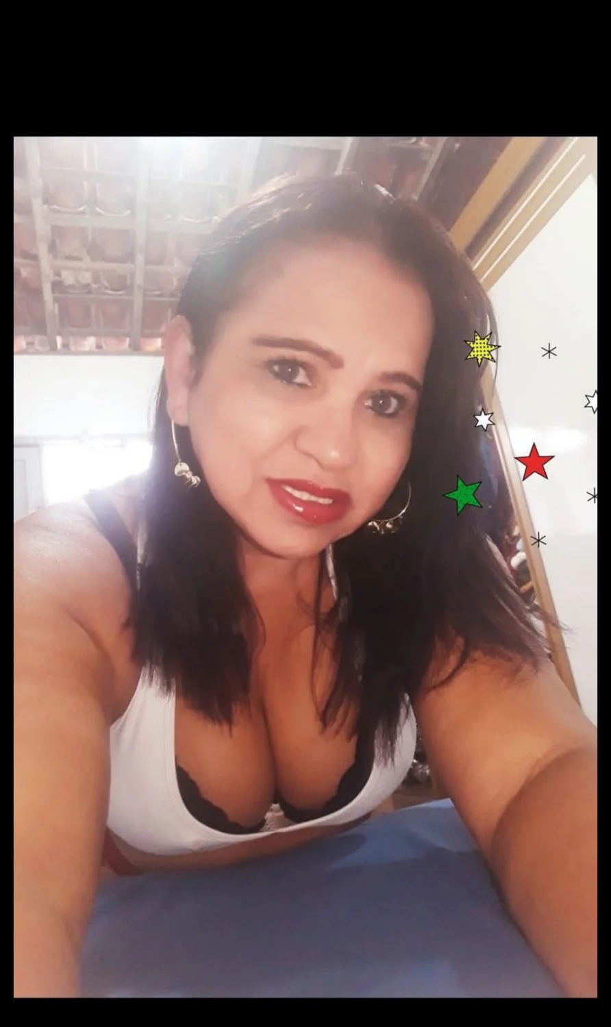 Coroa peituda amiga do Facebook image 6