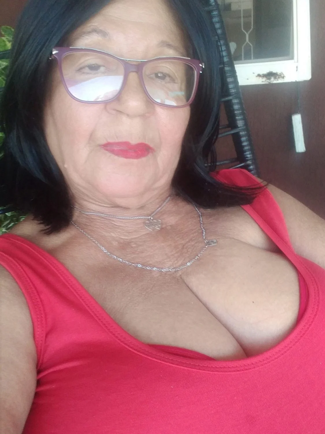 Busty €DNA Coroa NoNude / IA fake.. mas bom! image 9