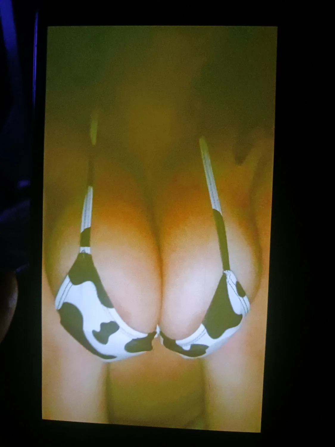 Se muestra como la puta que es image 19