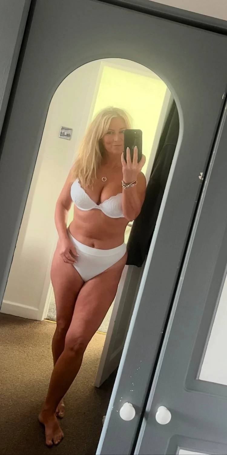 Hot MILF image 2