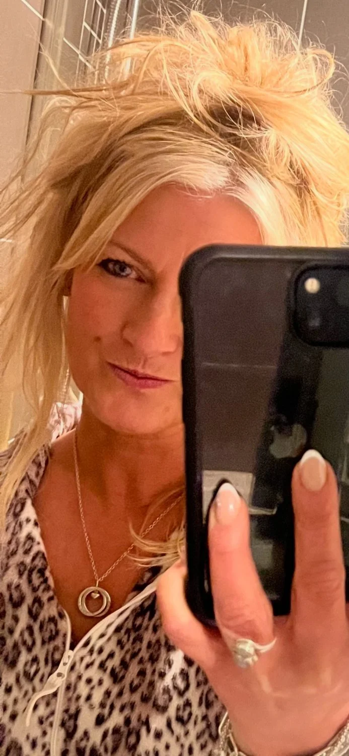 Hot MILF image 4