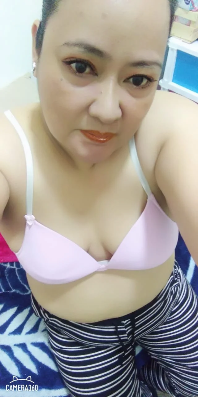 Mature Pinay Webslut image 30