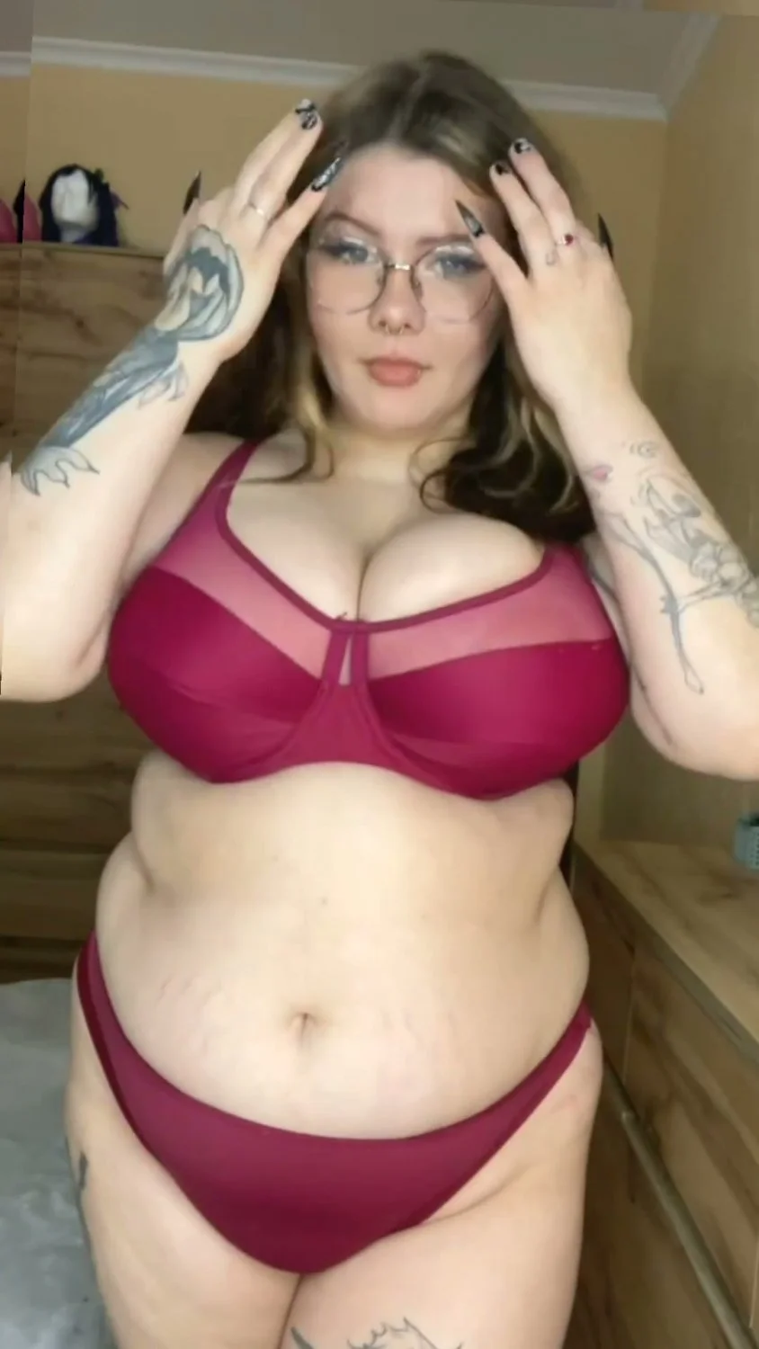 🔞 hot fat ass nude slut moaning dripping 😈💦 See OF main image