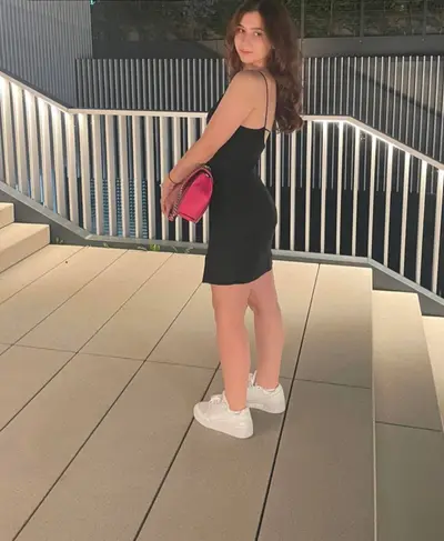 Jenny 22, bodycount 47, liebt BBC und cum cover image