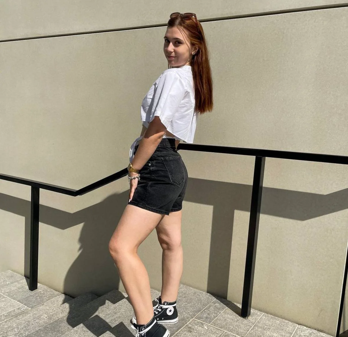 Jenny 22, bodycount 47, liebt BBC und cum image 32