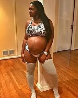 horny pregnant ebony she is so horny image 27
