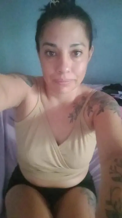 Hermosa milf elizabeth bracamonte cover image