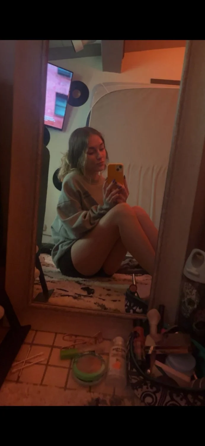 use the love of my life laylah like a filthy slut and cum to her pretty face image 30